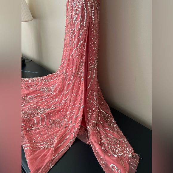 Adrianna Papell Pink/Peach Gown Size 4-6 Formal, Prom, Wedding - Picture 4 of 11